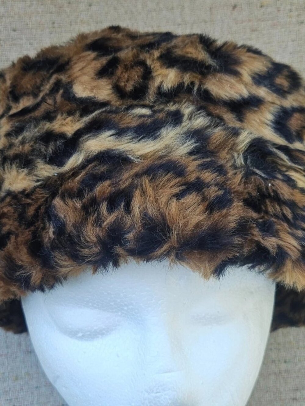 Faux Fur Hat Warm Winter Brown Leopard Print Brown Unisex Cap Round Russian Hat - Picture 3 of 11